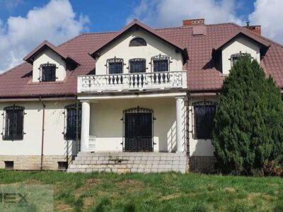 Słupia, 330 m² – Dom na sprzedaż